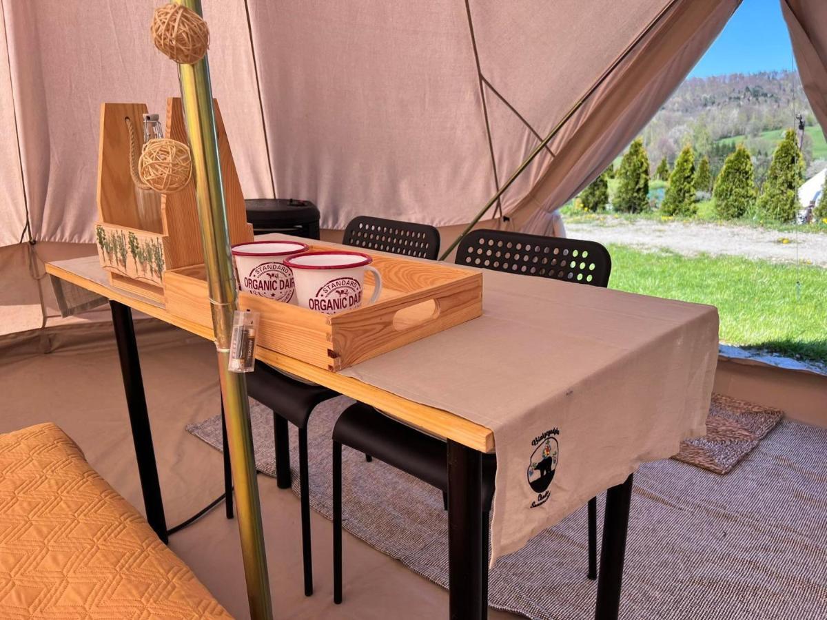 Hotel Glamping Bieszczady Z Jacuzzi I Basenem à Solina  Extérieur photo
